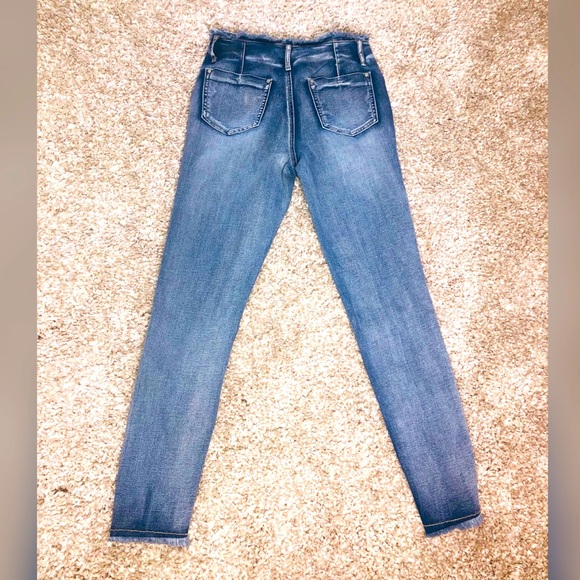 CURVY ELITE JEANS - Picture 4 of 6